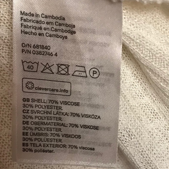 White Long Sleeve Lace up V-Neck Top - Picture 4 of 4